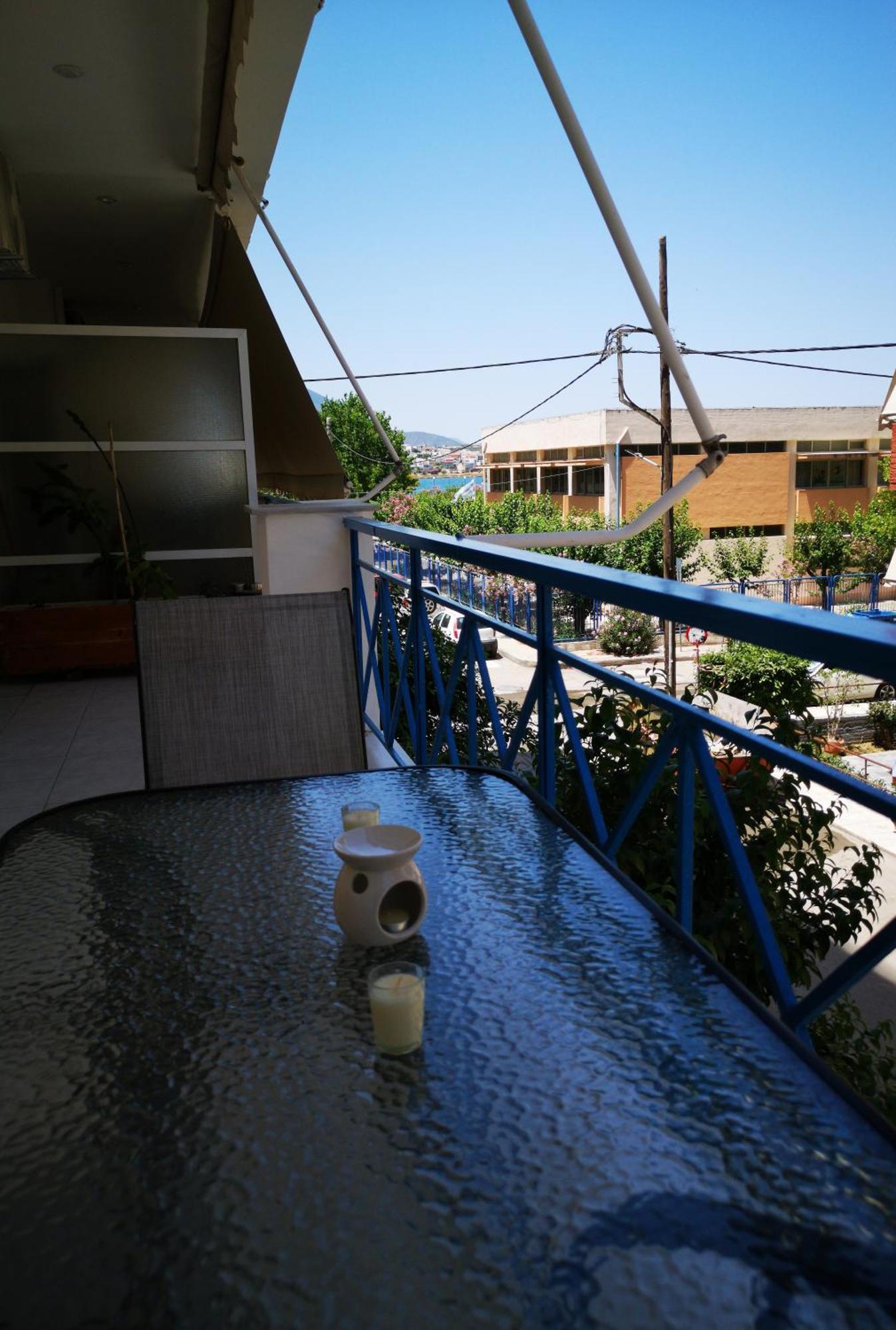 The Lighthouse Apartment Chalkida Ngoại thất bức ảnh